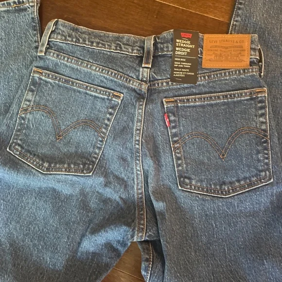Levi’s jeans - Picture 3 of 3